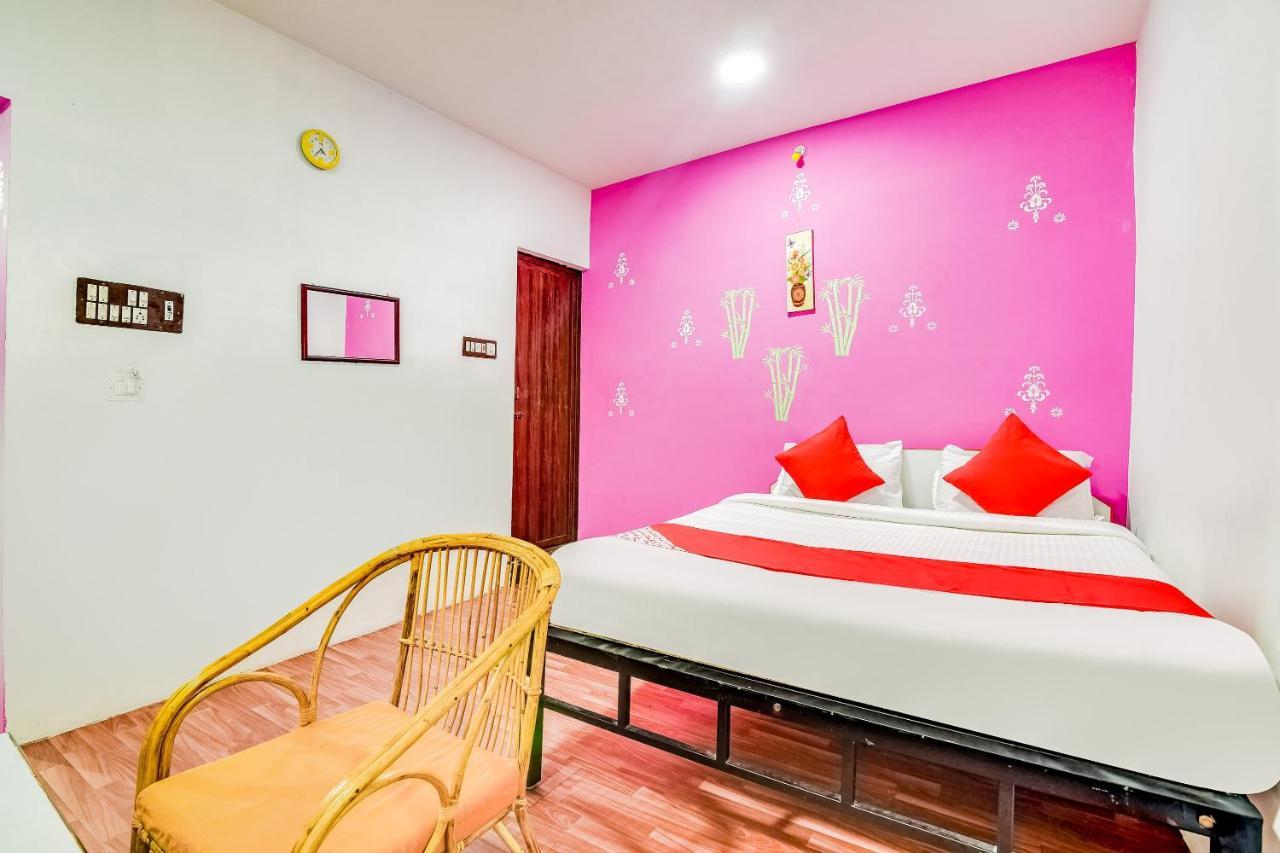 Oyo 62555 Victoria'S Heritage Hotell Pondicherry Exteriör bild